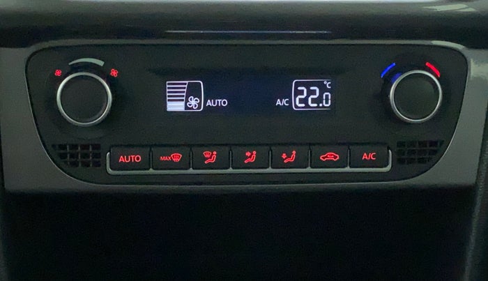 2020 Volkswagen Polo HIGHLINE PLUS 1.0, Petrol, Manual, 22,825 km, Automatic Climate Control