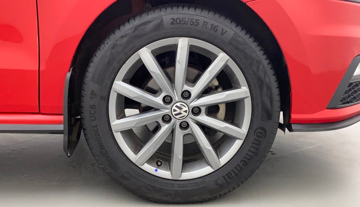 2020 Volkswagen Polo HIGHLINE PLUS 1.0, Petrol, Manual, 22,825 km, Right Front Wheel