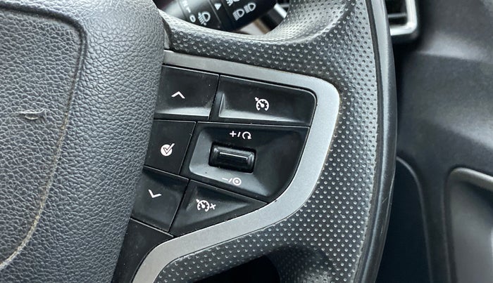 2019 Tata Harrier XZ 2.0L Kryotec, Diesel, Manual, 89,297 km, Adaptive Cruise Control