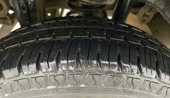 2012 Maruti Zen Estilo LXI CNG, CNG, Manual, 54,758 km, Right Rear Tyre Tread