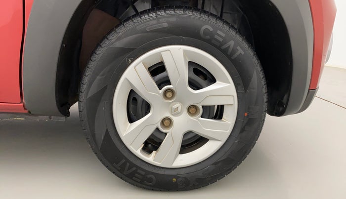 2016 Renault Kwid 1.0 RXT, Petrol, Manual, 62,253 km, Right Front Wheel