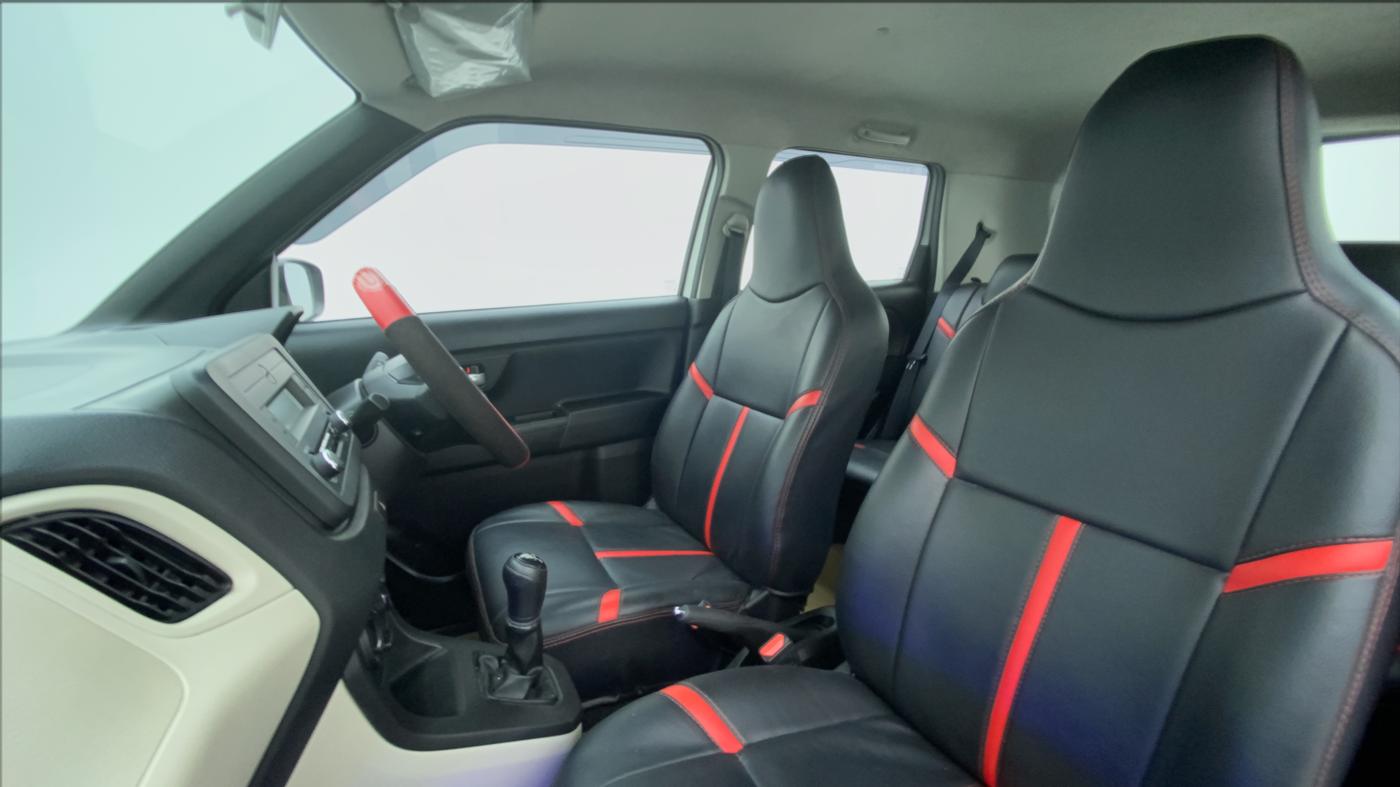2020 Maruti New Wagon-R VXI 1.0, Petrol, Manual, 15,337 km, Right Side Front Door Cabin