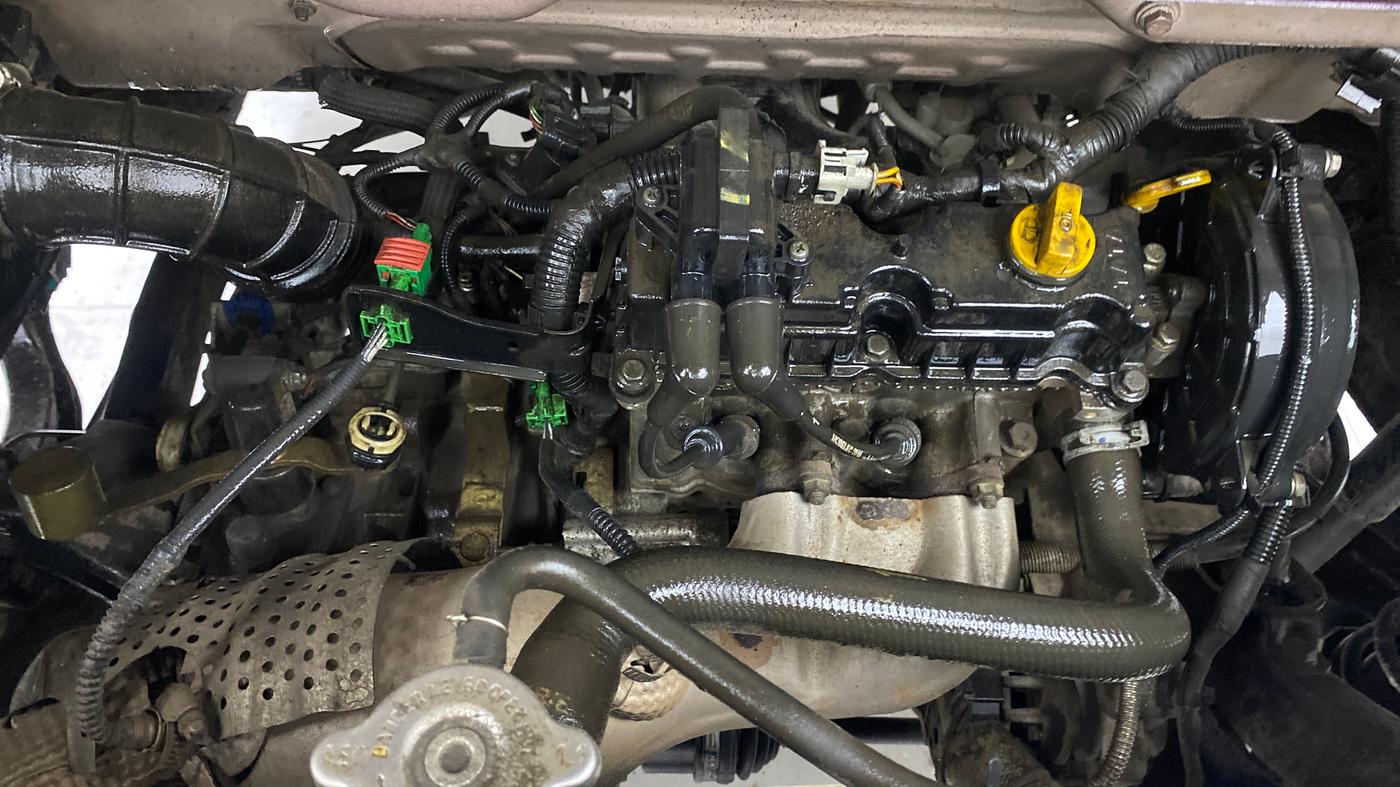 2015 Tata Nano TWIST XT, Petrol, Manual, 31,799 km, Engine View
