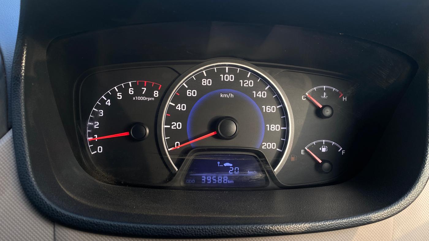 2016 Hyundai Grand i10 SPORTZ 1.2 KAPPA VTVT, Petrol, Manual, 39,676 km, Odometer Image