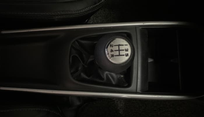 2016 Maruti Baleno DELTA PETROL 1.2, Petrol, Manual, 44,891 km, Gear Lever