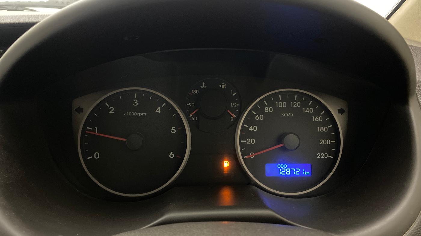 2013 Hyundai i20 MAGNA 1.4 CRDI, Diesel, Manual, 1,28,692 km, Odometer Image