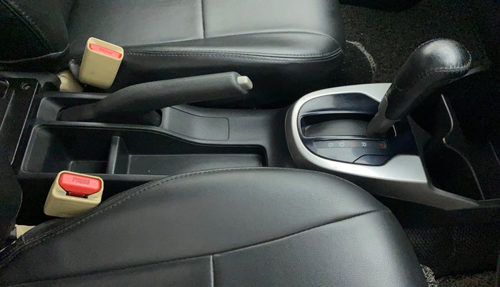 2017 Honda Jazz 1.2L I-VTEC V AT, Petrol, Automatic, 61,312 km, Gear Lever
