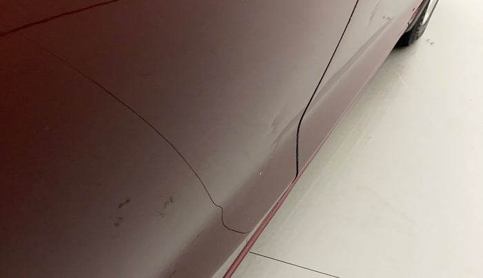 2017 Honda Jazz 1.2L I-VTEC V AT, Petrol, Automatic, 61,312 km, Right rear door - Slightly dented