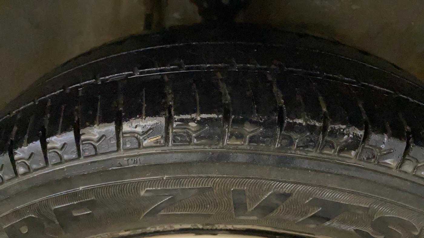 2015 Maruti Alto 800 LXI, Petrol, Manual, 74,501 km, Right Front Tyre Tread
