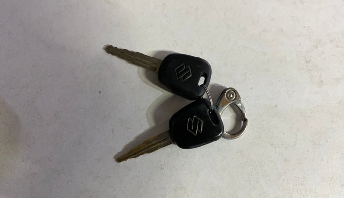 2015 Maruti Alto 800 LXI, Petrol, Manual, 74,458 km, Key Close Up