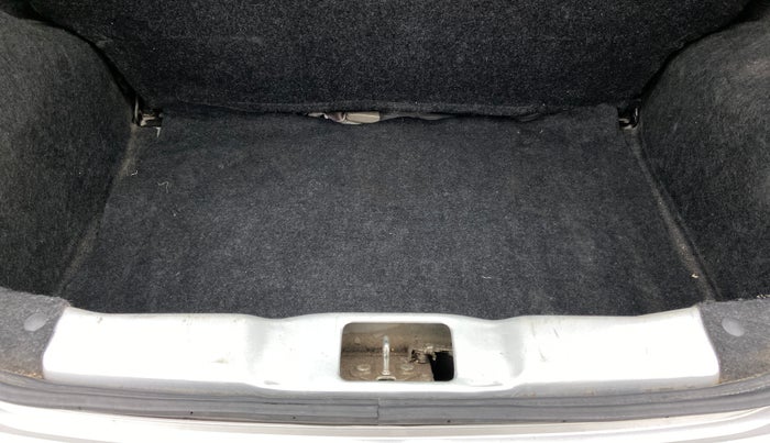 2017 Datsun Go T, Petrol, Manual, 33,298 km, Boot Inside