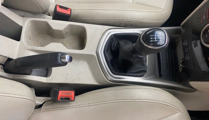 2021 Mahindra XUV300 W8 (O) 1.5 DIESEL, Diesel, Manual, 62,543 km, Gear Lever