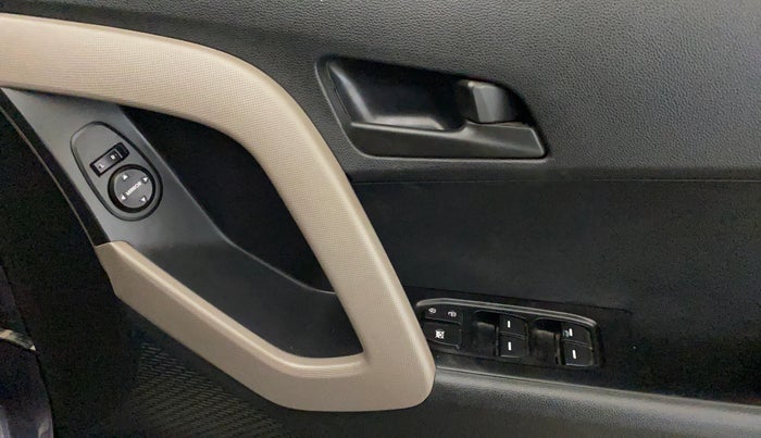 2017 Hyundai Creta E PLUS 1.6 PETROL, Petrol, Manual, 52,817 km, Driver Side Door Panels Control