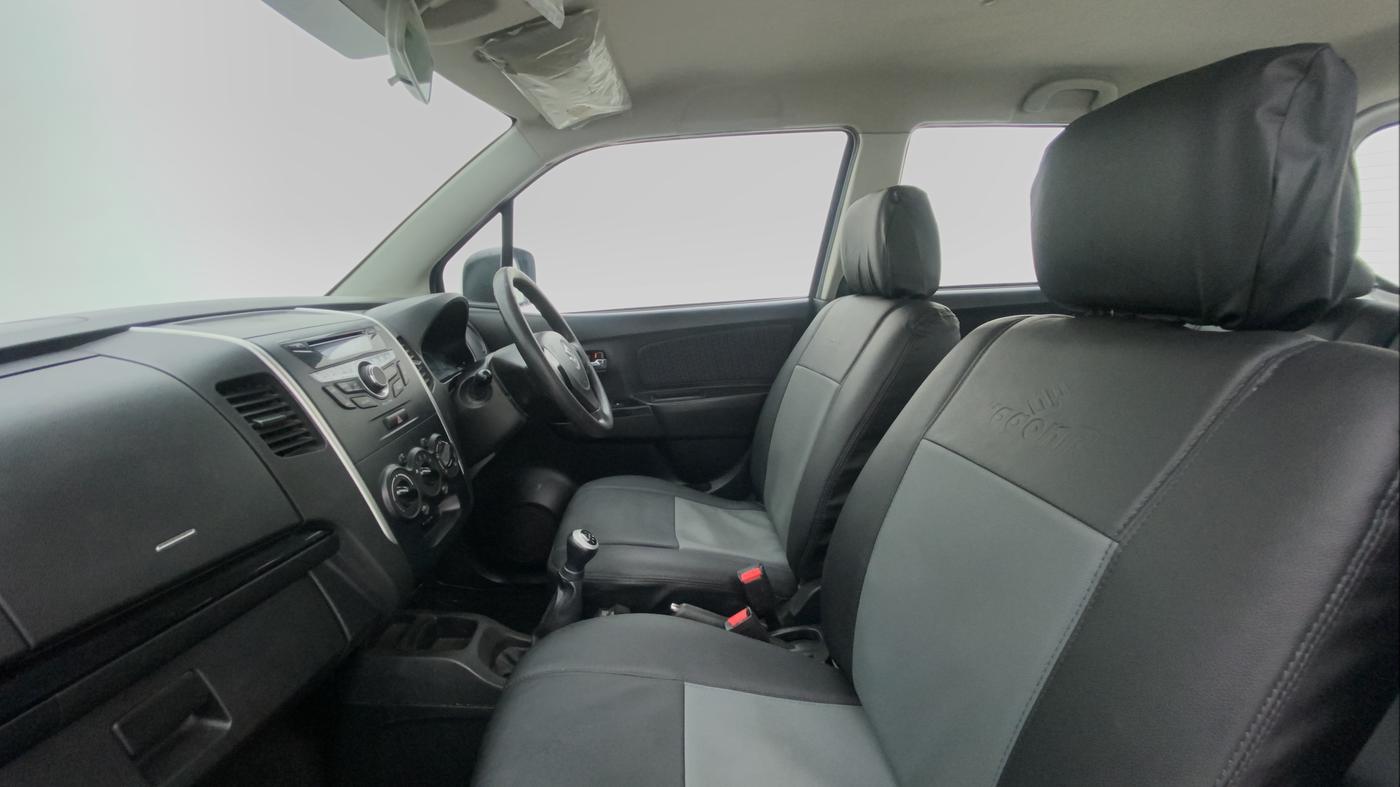 2016 Maruti Wagon R Stingray VXI, Petrol, Manual, 50,757 km, Right Side Rear Door Cabin