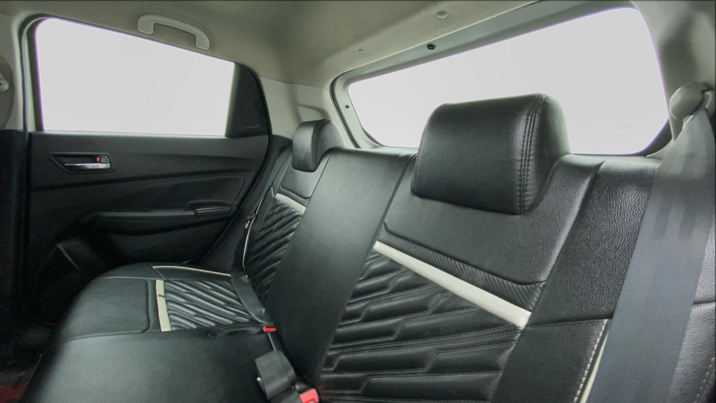 2018 Maruti Swift VXI AMT D, Petrol, Automatic, 70,210 km, Right Side Rear Door Cabin