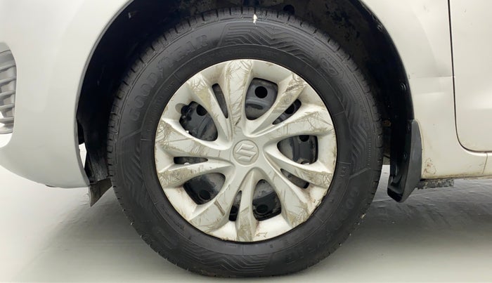 2018 Maruti Swift VXI AMT D, Petrol, Automatic, 70,210 km, Left Front Wheel