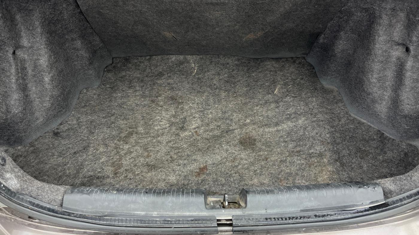 2015 Honda Amaze 1.2L I-VTEC VX AT, Petrol, Automatic, 86,211 km, Boot Inside