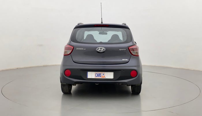 2017 Hyundai Grand i10 SPORTZ (O) 1.2 AT VTVT, Petrol, Automatic, 28,261 km, Back/Rear