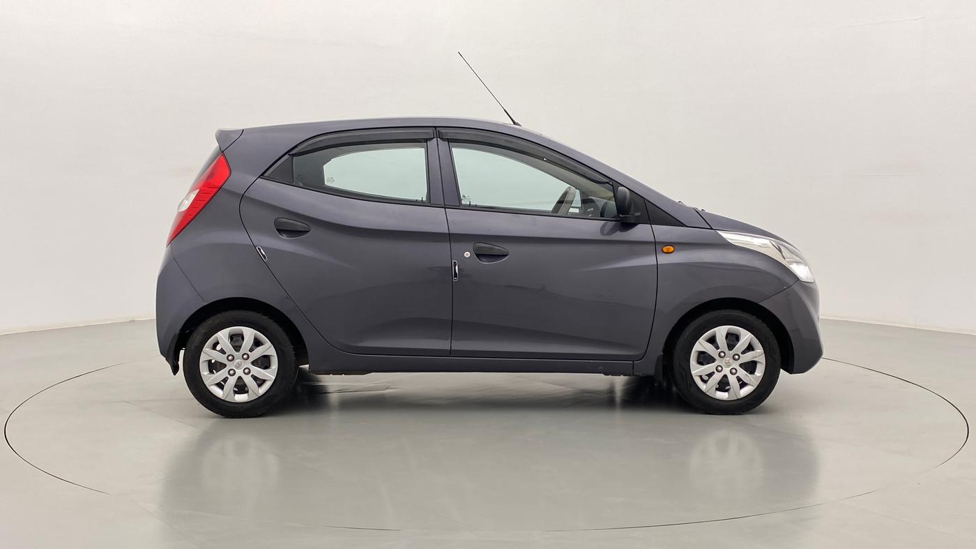 2015 Hyundai Eon MAGNA PLUS, Petrol, Manual, 54,862 km, Right Side View