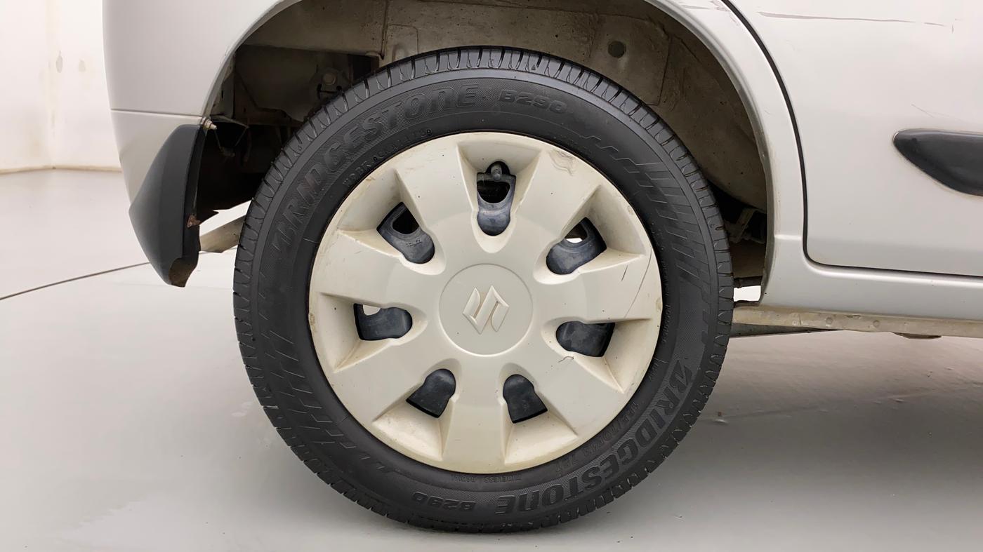 2013 Maruti Alto K10 VXI, Petrol, Manual, 70,121 km, Right Rear Wheel
