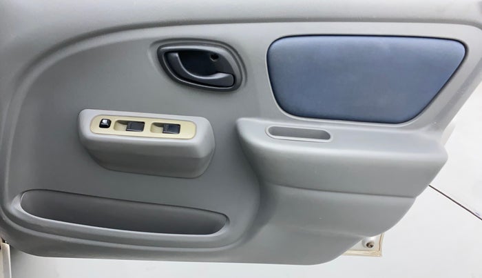 2013 Maruti Alto K10 VXI, Petrol, Manual, 70,121 km, Driver Side Door Panels Control