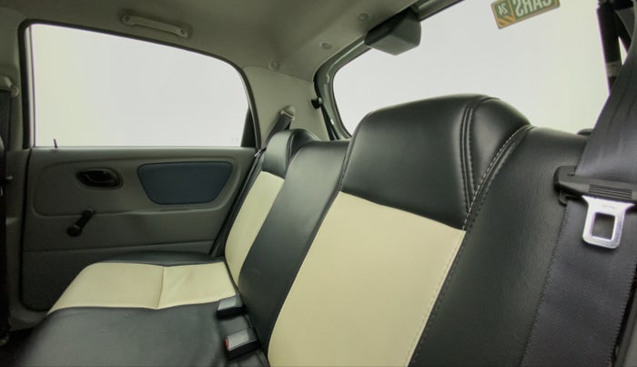 2013 Maruti Alto K10 VXI, Petrol, Manual, 70,121 km, Right Side Rear Door Cabin