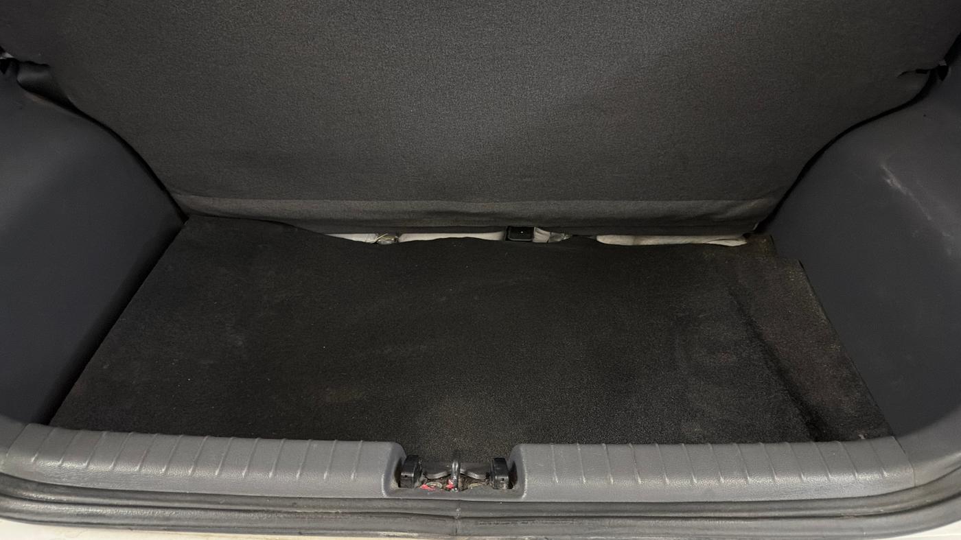 2024 Hyundai GRAND I10 NIOS ERA 1.2 KAPPA VTVT, Petrol, Manual, 16,568 km, Boot Inside