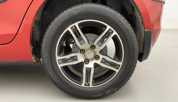 2012 Maruti Swift VXI, Petrol, Manual, 78,249 km, Left Rear Wheel