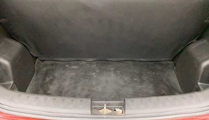 2012 Maruti Swift VXI, Petrol, Manual, 78,249 km, Boot Inside