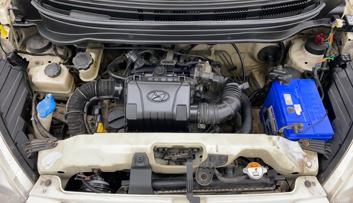 2013 Hyundai Eon ERA +, Petrol, Manual, 1,01,552 km, Open Bonet