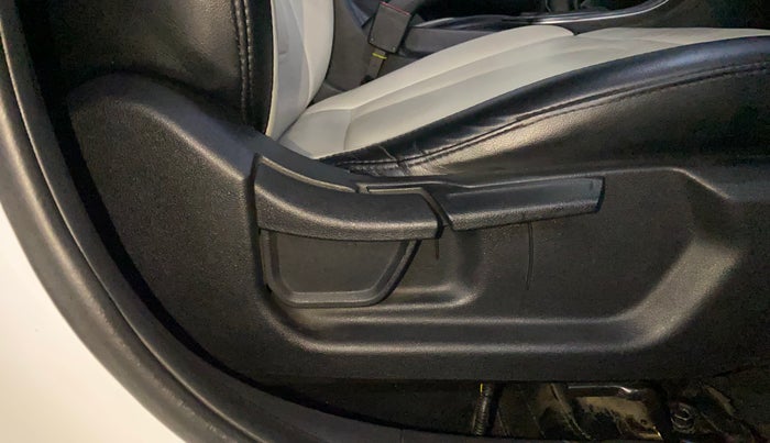 2021 Hyundai Creta S 1.5 PETROL, Petrol, Manual, 30,448 km, Driver Side Adjustment Panel