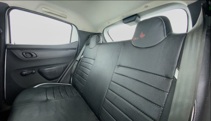 2016 Renault Kwid RXT, Petrol, Manual, Right Side Rear Door Cabin