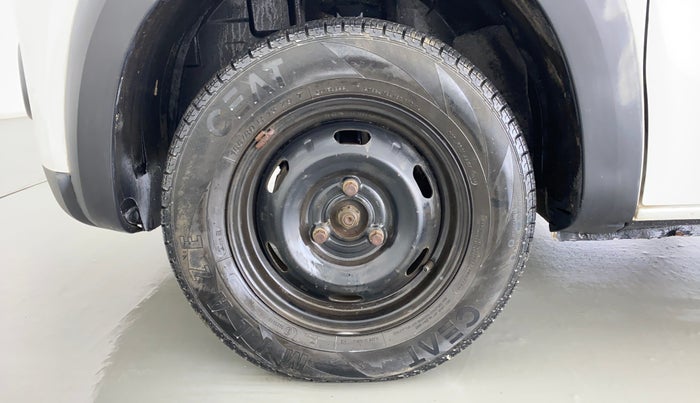 2016 Renault Kwid RXT, Petrol, Manual, Left Front Wheel