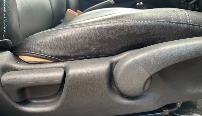 2016 Honda Jazz 1.2L I-VTEC SV, Petrol, Manual, 32,891 km, Driver Side Adjustment Panel