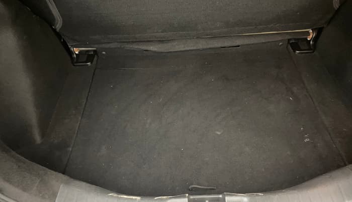 2016 Honda Jazz 1.2L I-VTEC V AT, Petrol, Automatic, 38,735 km, Boot Inside