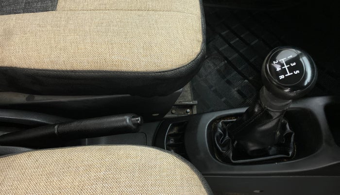 2010 Maruti Wagon R 1.0 LXI, Petrol, Manual, 27,970 km, Gear Lever