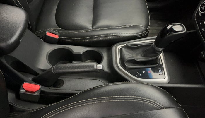 2016 Hyundai Creta SX PLUS AT 1.6 PETROL, Petrol, Automatic, 74,950 km, Gear Lever
