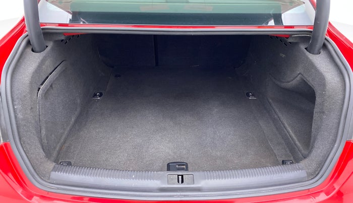 2013 Audi A4 2.0 TDI 140BHP STANDARD, Diesel, Automatic, 55,798 km, Boot Inside