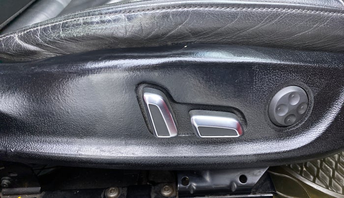 2013 Audi A4 2.0 TDI 140BHP STANDARD, Diesel, Automatic, 55,798 km, Driver Side Adjustment Panel