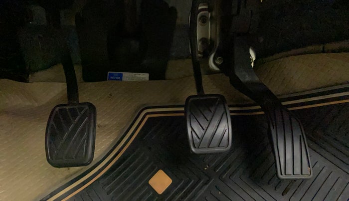 2018 Maruti Ciaz DELTA DIESEL 1.3, Diesel, Manual, 50,430 km, Pedals