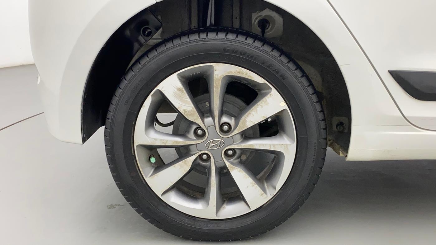 2016 Hyundai Elite i20 ASTA 1.4 CRDI (O), Diesel, Manual, 69,366 km, Right Rear Wheel