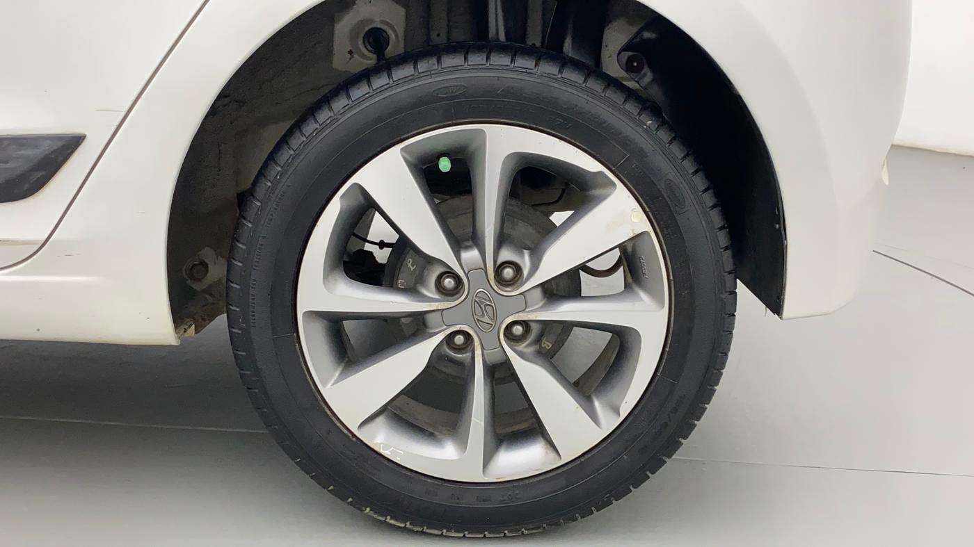 2016 Hyundai Elite i20 ASTA 1.4 CRDI (O), Diesel, Manual, 69,366 km, Left Rear Wheel