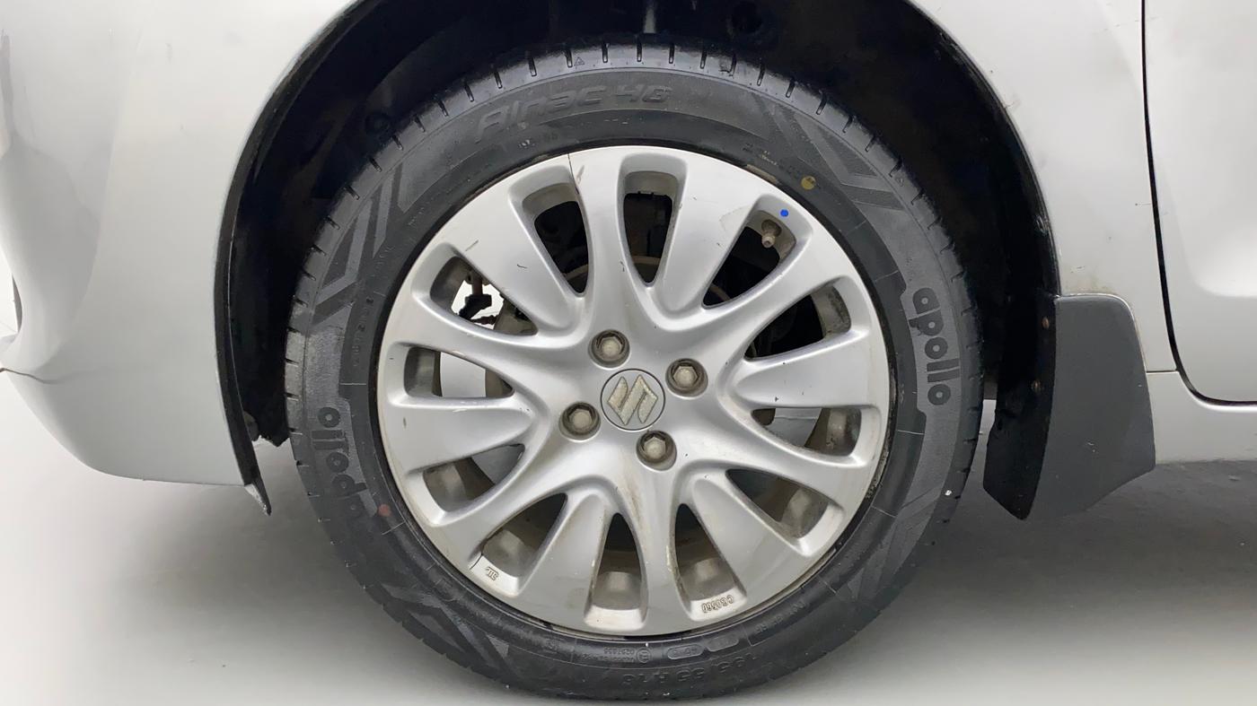 2016 Maruti Baleno ALPHA PETROL 1.2, Petrol, Manual, 86,033 km, Left Front Wheel