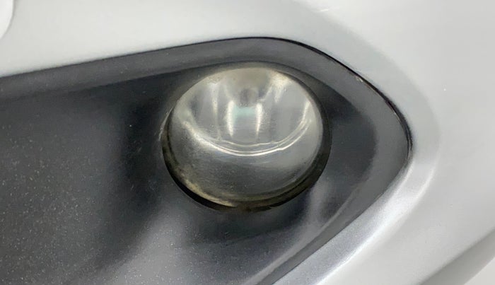 2016 Maruti Baleno ALPHA PETROL 1.2, Petrol, Manual, 86,033 km, Left fog light - Not working