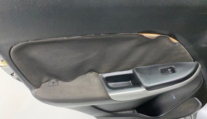 2016 Maruti Baleno ALPHA PETROL 1.2, Petrol, Manual, 86,033 km, Rear left door - Trim has minor damage