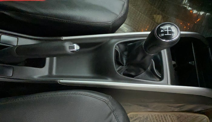 2016 Maruti Baleno ALPHA PETROL 1.2, Petrol, Manual, 86,033 km, Gear Lever