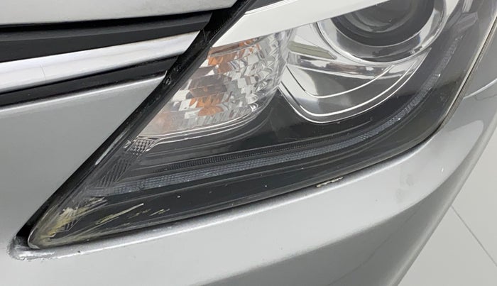 2016 Maruti Baleno ALPHA PETROL 1.2, Petrol, Manual, 86,033 km, Left headlight - Minor scratches