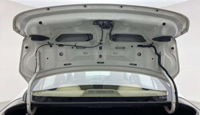 2015 Maruti Ciaz VXI PLUS, Petrol, Manual, 73,292 km, Boot Door Open
