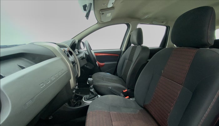 2017 Renault Duster RXS CVT 106 PS, Petrol, Automatic, 52,445 km, Right Side Front Door Cabin