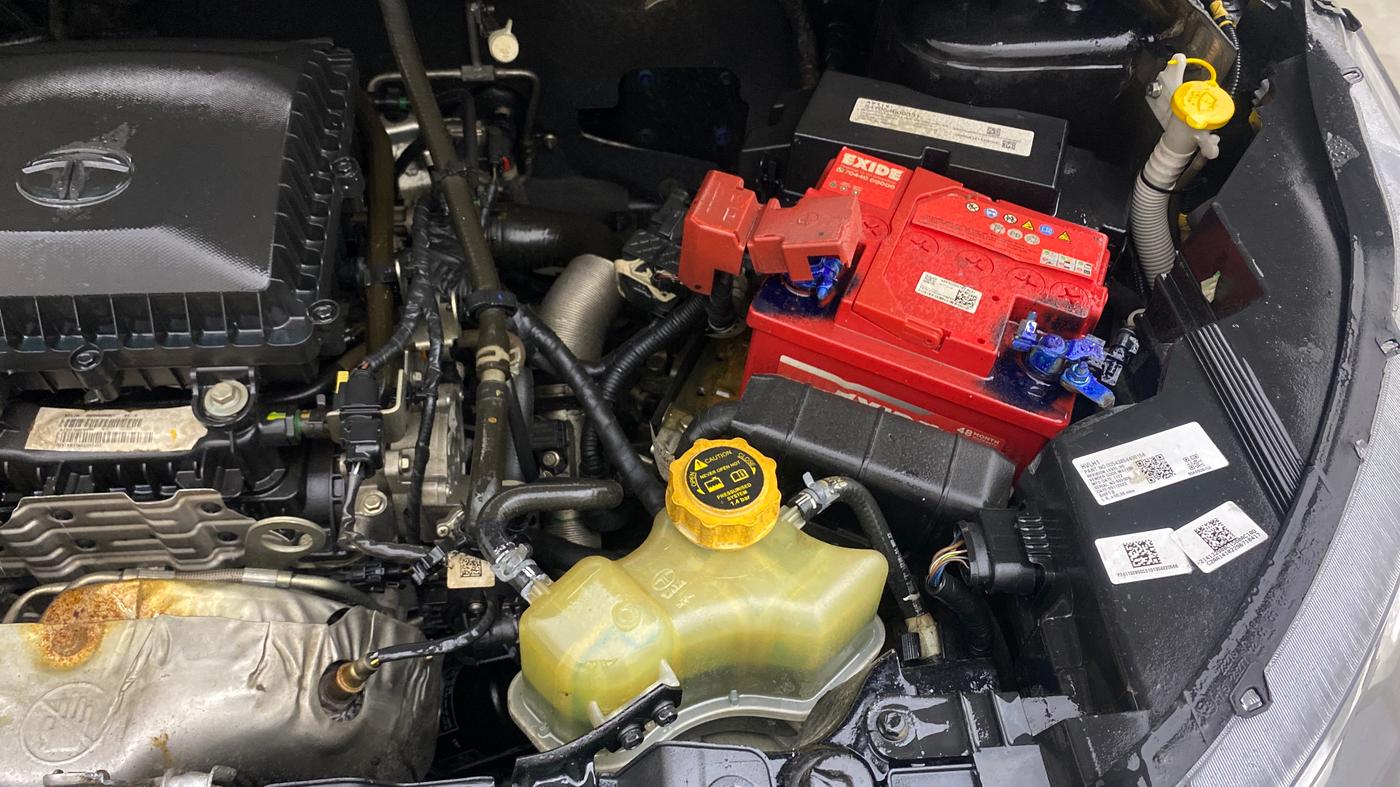 2022 Tata NEXON XZ PLUS (HS) PETROL DARK EDITION, Petrol, Manual, 47,170 km, Engine View - Left